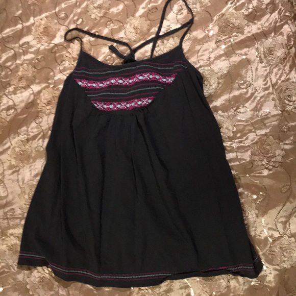 Mossimo Supply Co. Tops - Embroidered Mossimo Spring Top